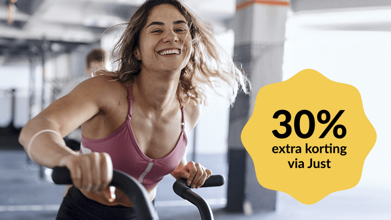 Dame in de sportschool