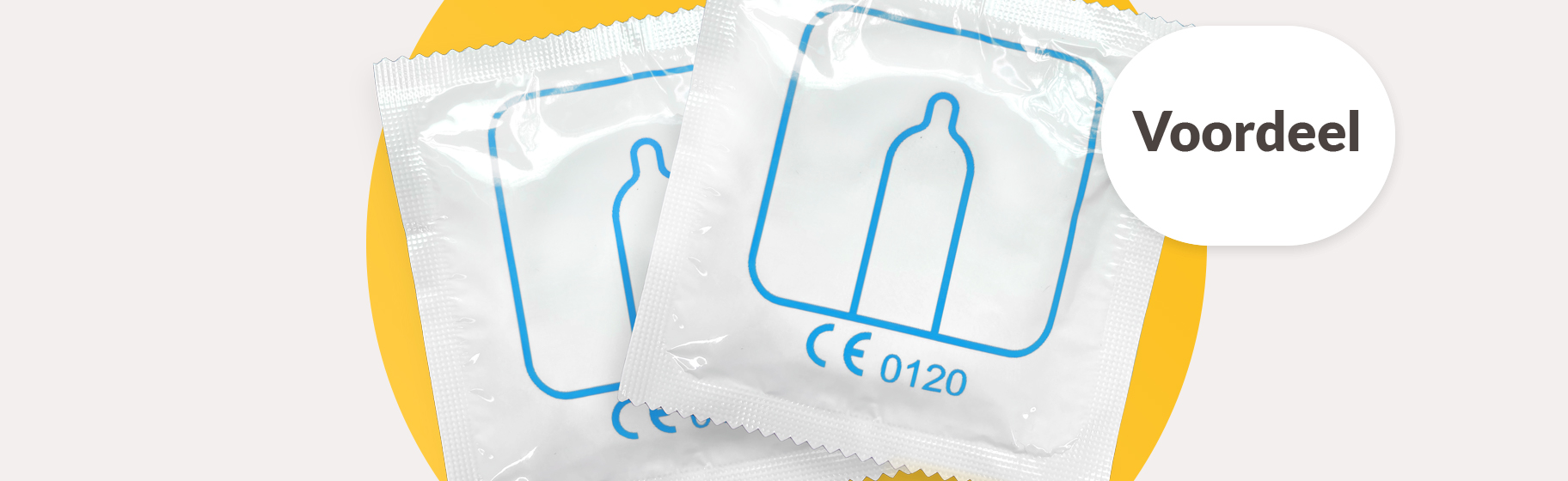 foto van twee condooms in verpakking